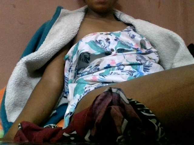 Estela Live Cam on BongaCams