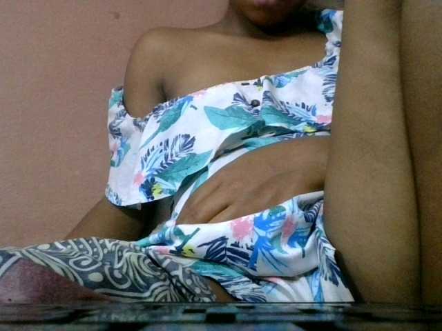 Estela live cam on BongaCams