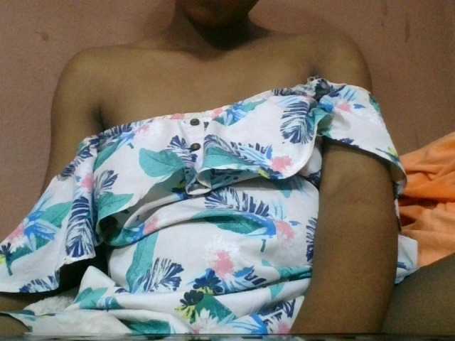 Estela live cam on BongaCams
