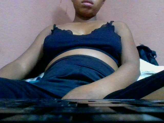 Estela live cam on BongaCams