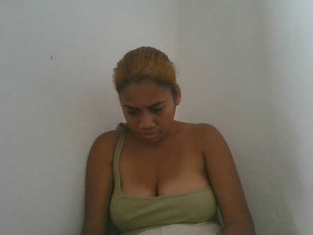 Estela live cam on BongaCams