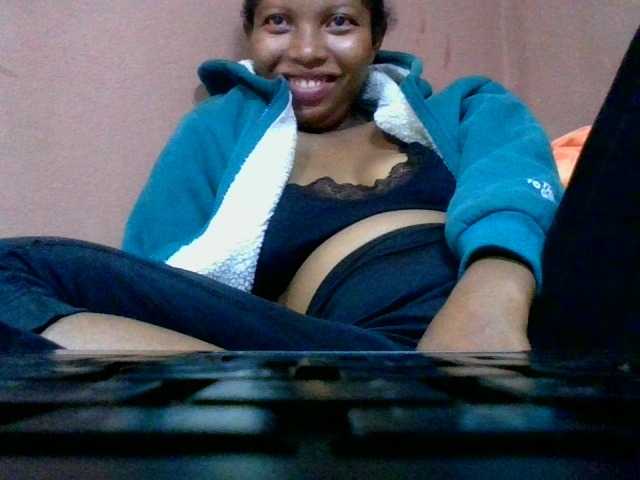 Estela live cam on BongaCams