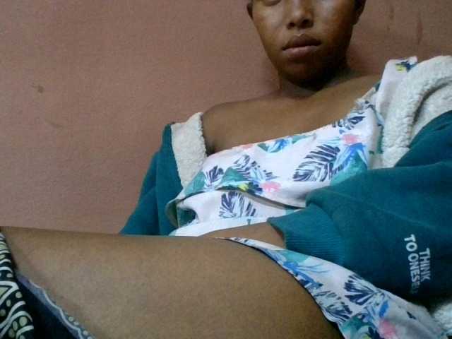 Estela live cam on BongaCams