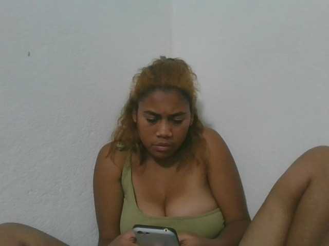 Estela live cam on BongaCams