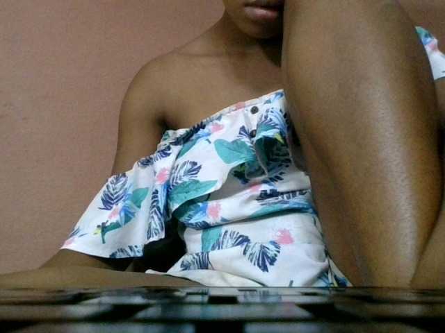 Estela live cam on BongaCams