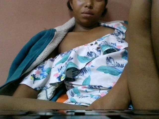 Estela live cam on BongaCams
