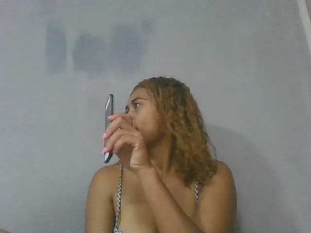 Estela live cam on BongaCams