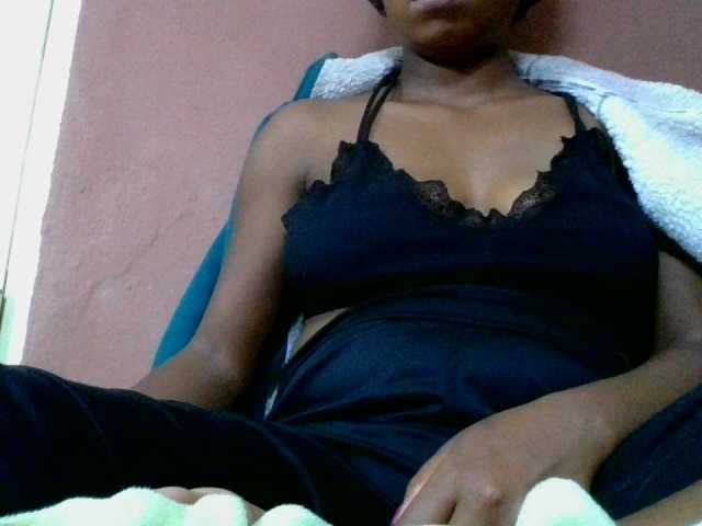 Estela live cam on BongaCams