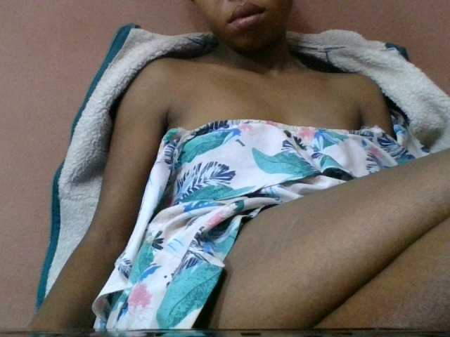 Estela live cam on BongaCams