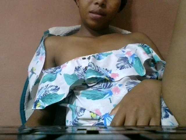 Estela live cam on BongaCams
