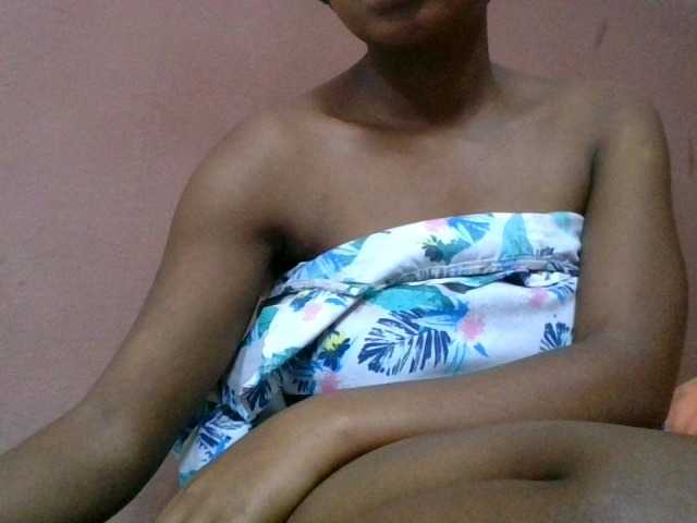 Estela live cam on BongaCams