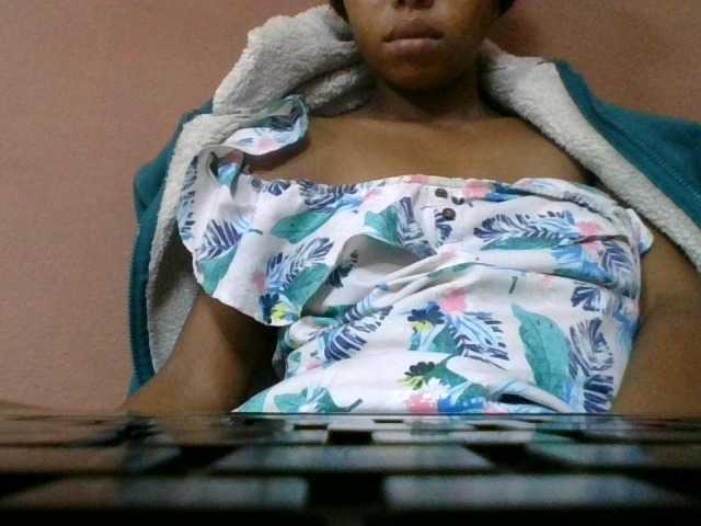 Estela live cam on BongaCams