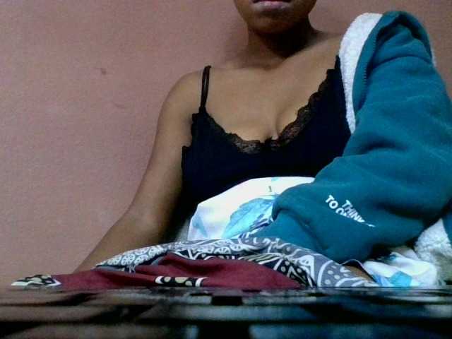 Estela live webcam show