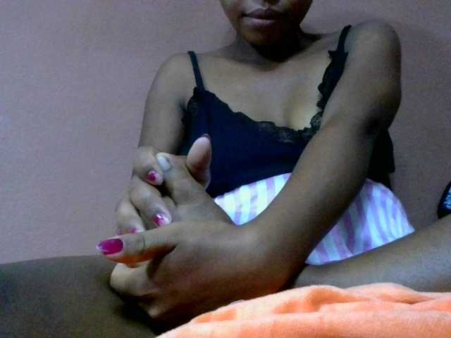 Estela live cam on BongaCams