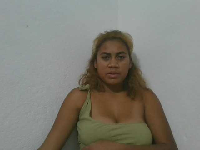 Estela live cam on BongaCams