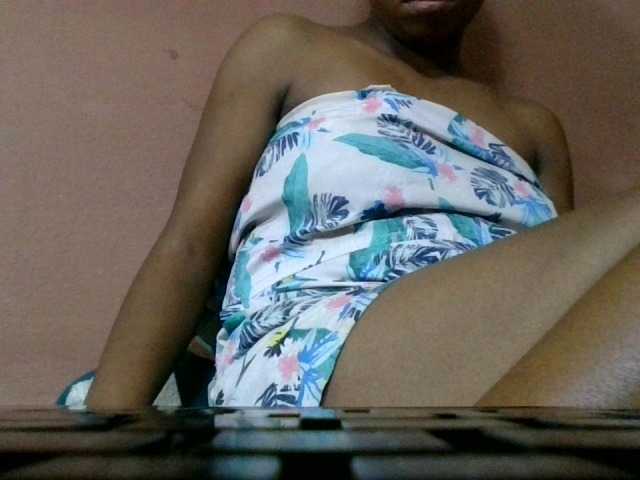 Estela live webcam show