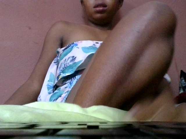 Estela live webcam show