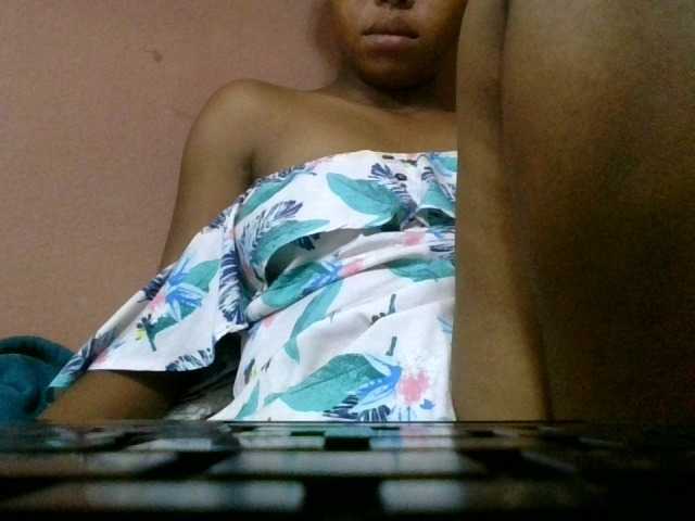Estela live cam on BongaCams