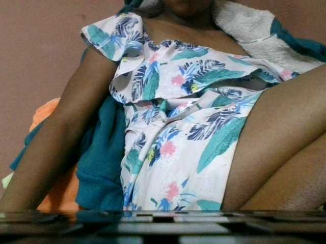 Estela live webcam show
