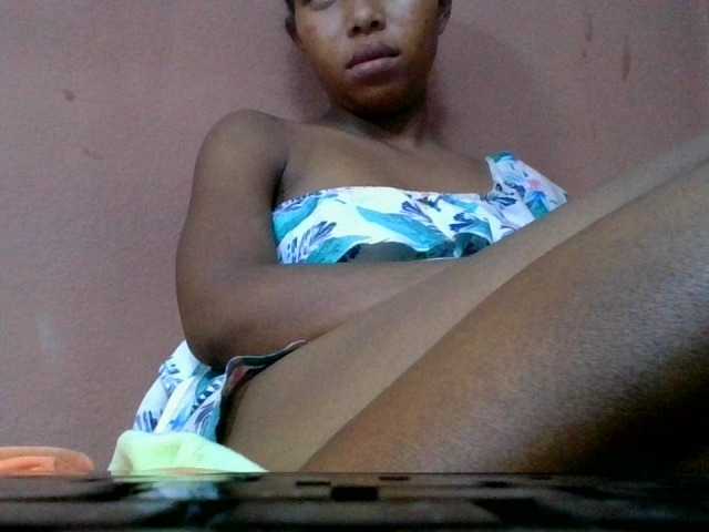 Estela live cam on BongaCams