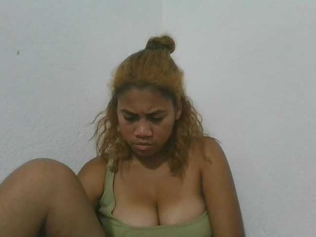 Estela live cam on BongaCams