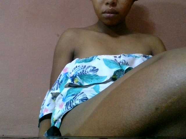 Estela live cam on BongaCams