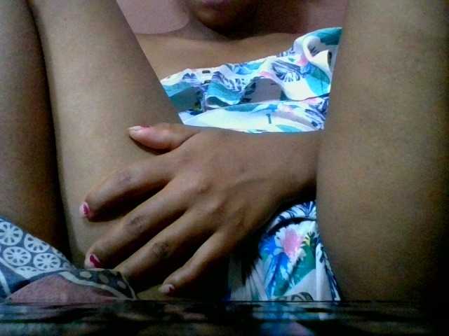 Estela live cam on BongaCams