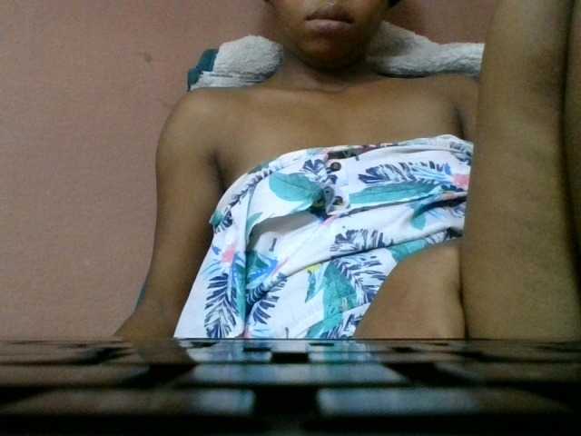 Estela live cam on BongaCams
