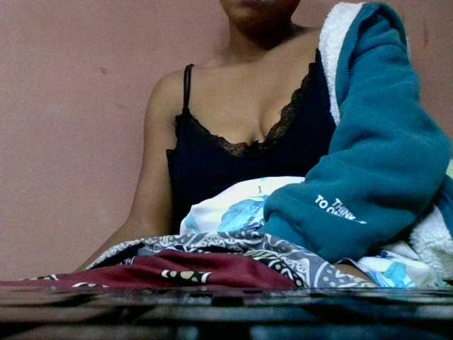 Estela live cam on BongaCams