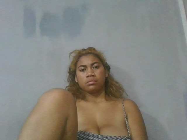 Estela live cam on BongaCams