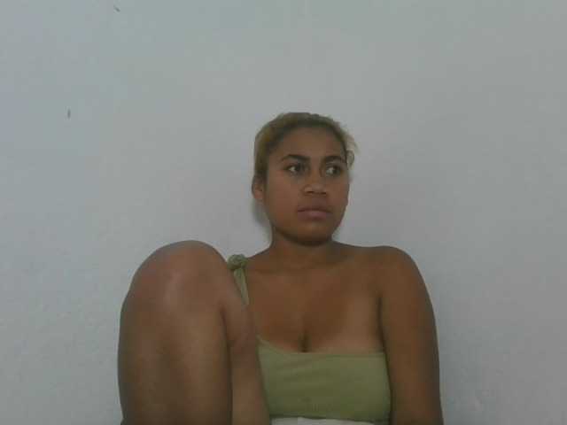 Estela live cam on BongaCams
