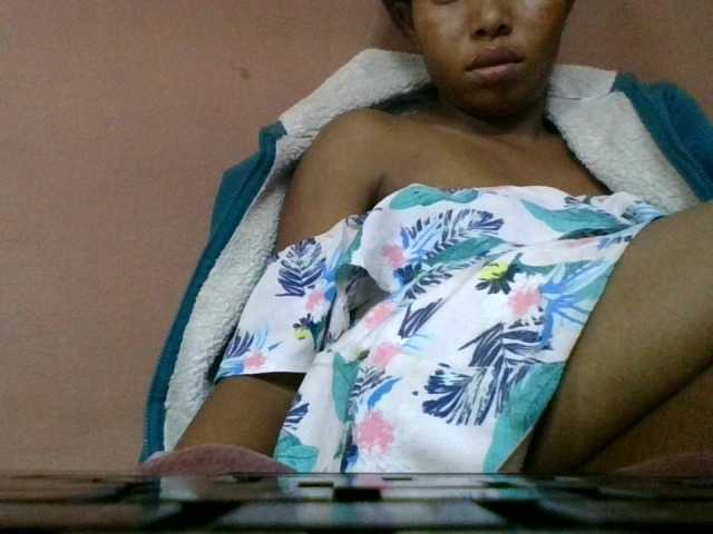 Estela live cam on BongaCams