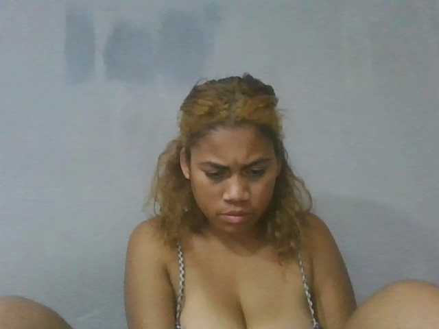 Estela live cam on BongaCams