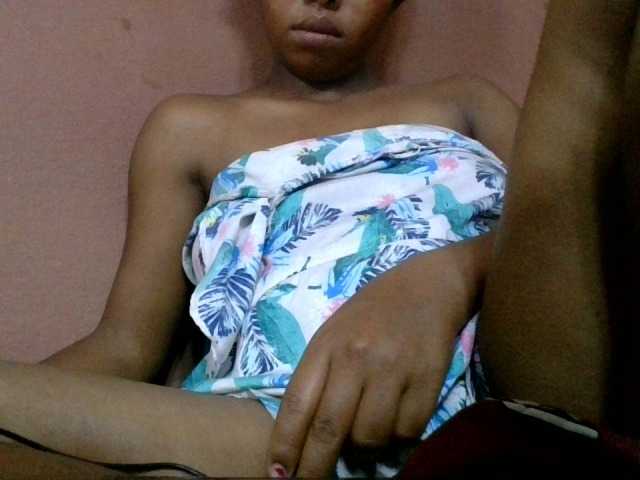 Estela live cam on BongaCams