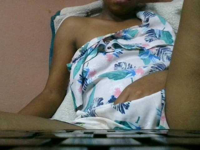 Estela live cam on BongaCams