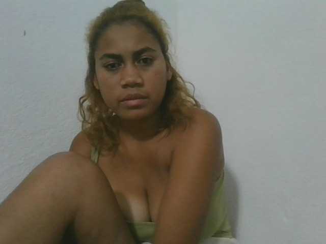 Estela live cam on BongaCams