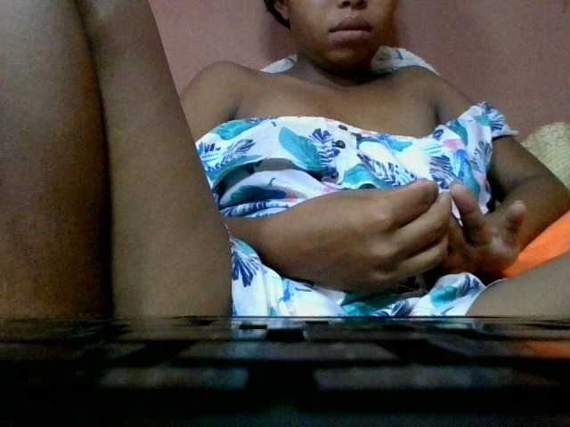 Estela live cam on BongaCams