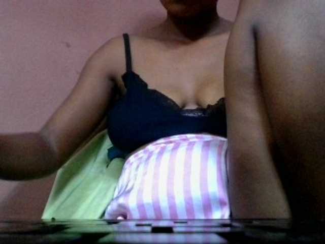 Estela live cam on BongaCams