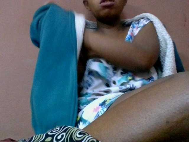 Estela live webcam show