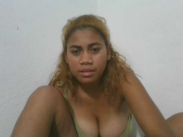 Estela live cam on BongaCams