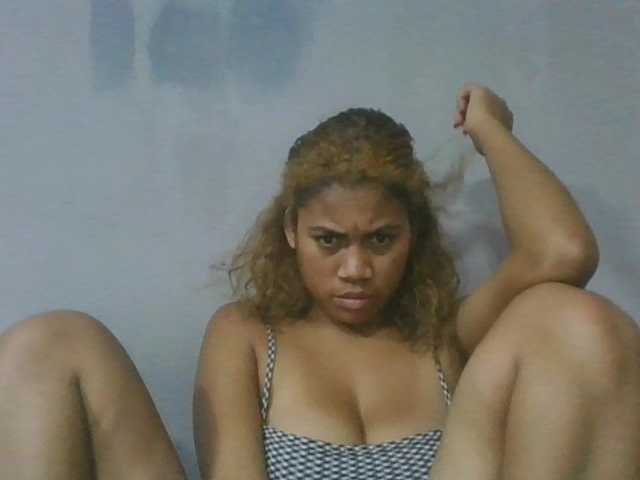 Estela live cam on BongaCams