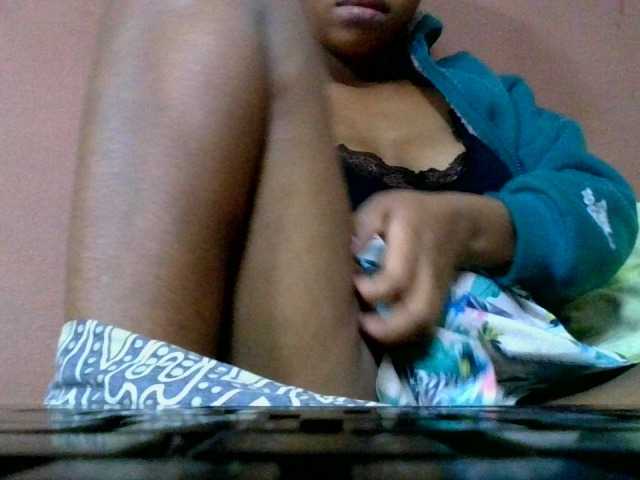 Estela live webcam show