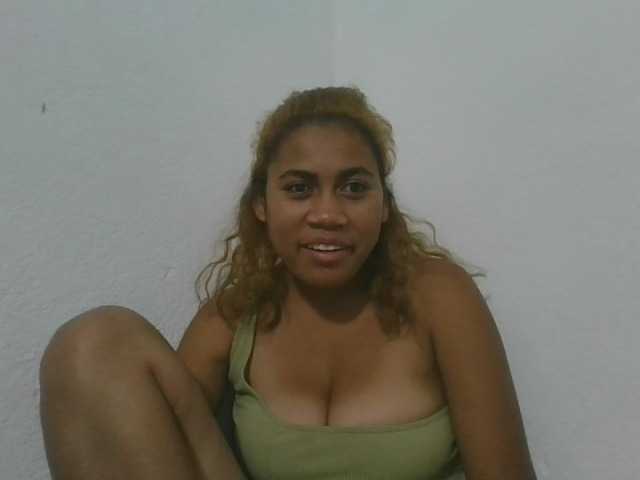 Estela live cam on BongaCams
