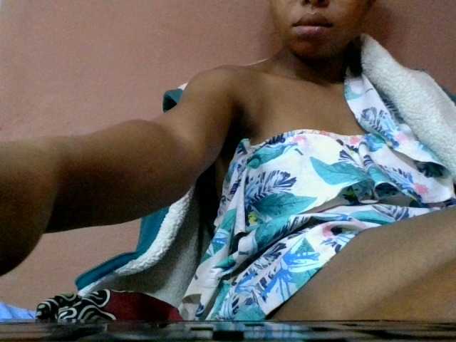 Estela live cam on BongaCams