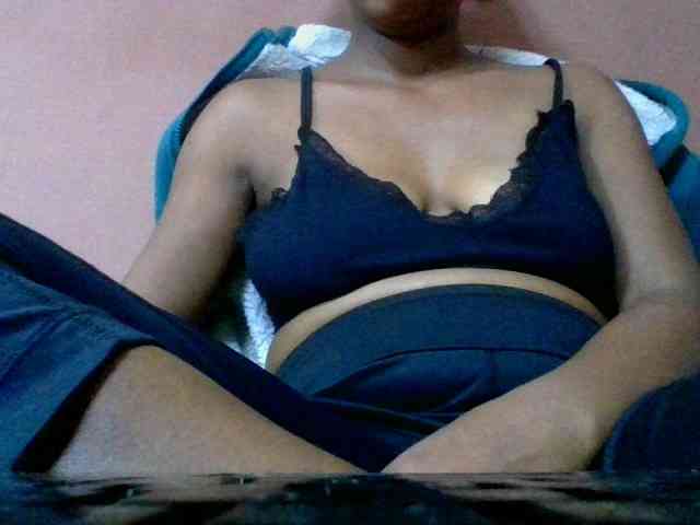 Estela Sex Cam Show