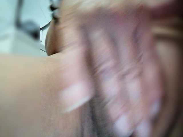 Aina888 live cam