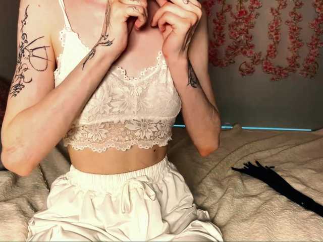 AmiPink live cam on BongaCams