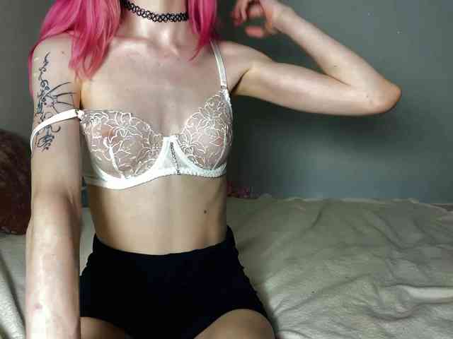 AmiPink webcam