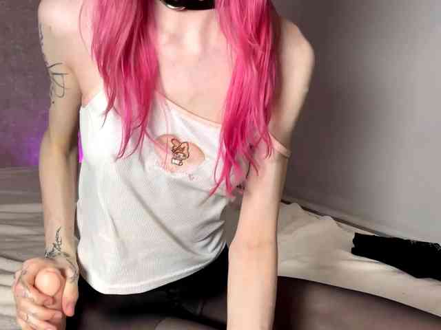 AmiPink webcam