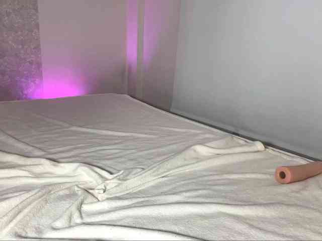 AmiPink webcam